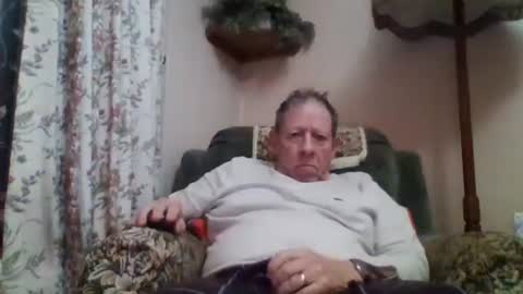 courieral1 online show from 02/17/25, 05:58