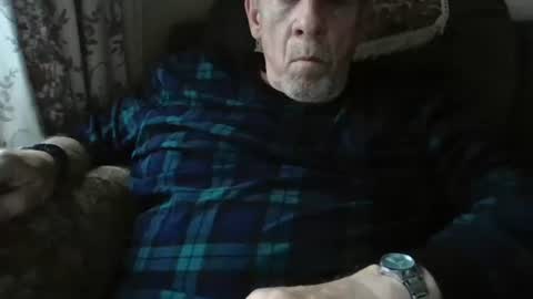 courieral1 online show from 10/11/25, 08:02