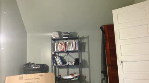 Courtney online show from 10/13/25, 05:57