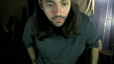 Snapshot of courtshipdating chatting on 01/12/25, 05:33 Harry online show from 01/12/25, 05:33