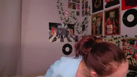 Yuna online show from 11/22/25, 09:25