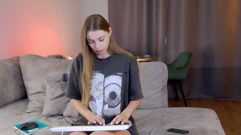 CoverM online show from 03/12/25, 07:13