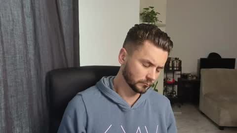 cbl online show from 02/18/25, 09:42