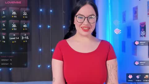 Snapshot of coy_amina_ chatting on 02/20/25, 05:12 Lilith online show from 02/20/25, 05:12