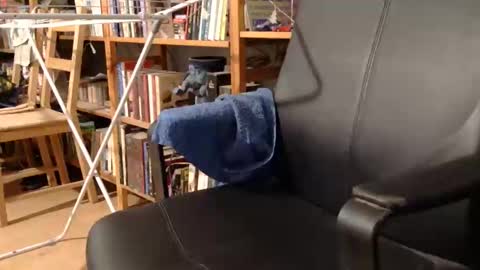 coyote017 online show from 03/21/26, 04:21