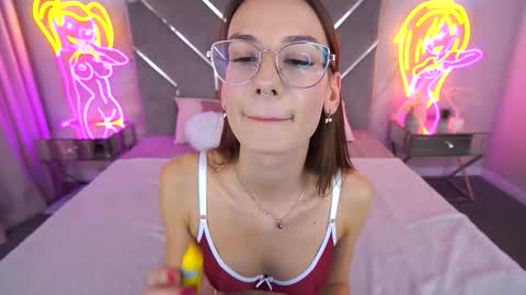 cozymell online show from 11/19/25, 02:17