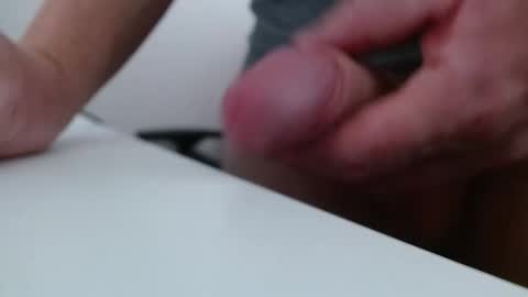 Snapshot of craigintexas59502 chatting on 11/16/25, 02:33 craigintexas59502 online show from 11/16/25, 02:33