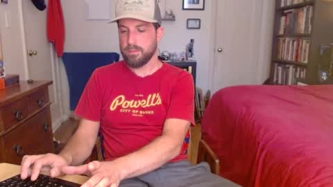 Snapshot of cram0658 chatting on 10/09/25, 11:03 cram online show from 10/09/25, 11:03