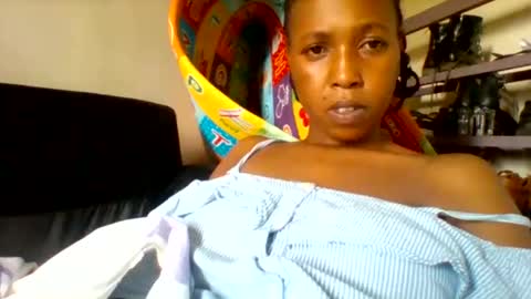 Snapshot of crammy_freaky chatting on 11/01/25, 12:51 crammy_freaky online show from 11/01/25, 12:51