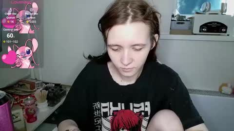 Snapshot of crash_test13 chatting on 09/14/25, 04:33 crash_test13 online show from 09/14/25, 04:33