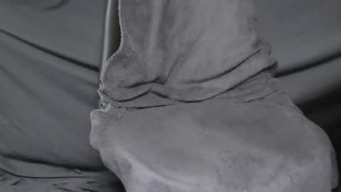 crazy2411 online show from 10/31/25, 04:57