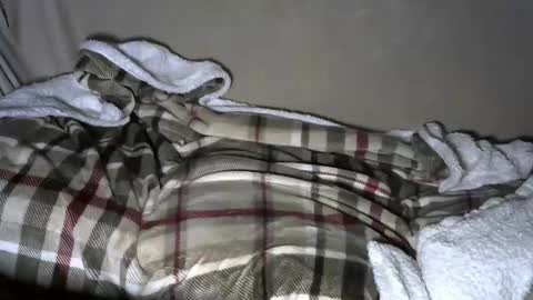 Snapshot of crazy4vegas chatting on 12/21/24, 09:44 crazy4vegas online show from 12/21/24, 09:44