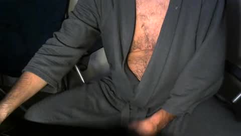 Snapshot of crazy4vegas chatting on 12/30/24, 09:16 crazy4vegas online show from 12/30/24, 09:16