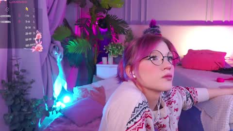 Sonya online show from 12/25/24, 09:43