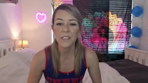 Snapshot of crazy_ass_stacy chatting on 12/01/25, 12:10 Stacy 2pm to 6pm mon-fri 3 CAT online show from 12/01/25, 12:10