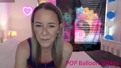 Snapshot of crazy_ass_stacy chatting on 12/04/25, 11:52 Stacy 2pm to 6pm mon-fri 3 CAT online show from 12/04/25, 11:52