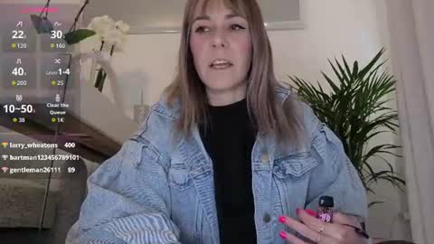Stacy 2pm to 6pm mon-fri 3 CAT online show from 06/09/26, 01:12