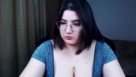 Snapshot of crazy_bunya chatting on 02/08/26, 01:47 Crazy Bunya online show from 02/08/26, 01:47