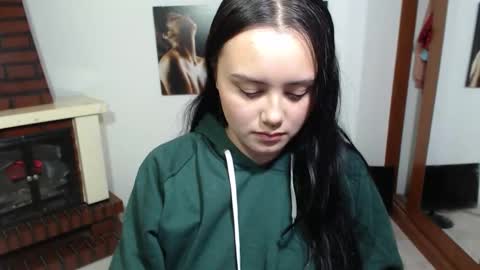 crazy_daniela online show from 09/12/25, 08:53