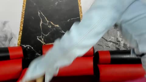 Snapshot of crazy_sexvip chatting on 09/20/25, 11:22 - Girl ZOE and Boy Cain online show from 09/20/25, 11:22