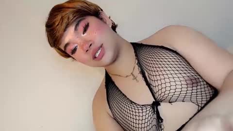 Snapshot of crazy_vixen chatting on 01/14/25, 06:28 Hot Ayisha online show from 01/14/25, 06:28