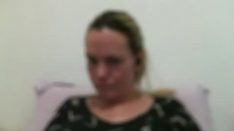 Snapshot of crazyanny chatting on 02/16/25, 11:48 Anny online show from 02/16/25, 11:48