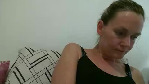 Snapshot of crazyanny chatting on 03/04/25, 12:18 Anny online show from 03/04/25, 12:18