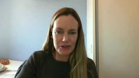 Snapshot of crazyanny chatting on 09/10/25, 03:45 Anny online show from 09/10/25, 03:45