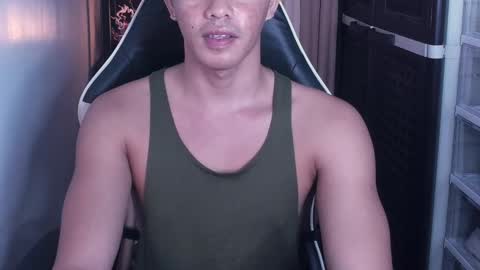 Snapshot of crazyasiancum chatting on 02/14/25, 11:21 Zion online show from 02/14/25, 11:21