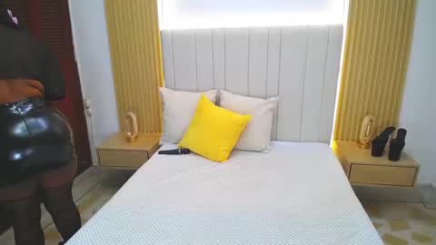 Sara online show from 03/29/26, 12:49