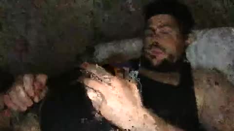 Snapshot of crazybigdick710 chatting on 09/30/25, 03:33 crazybigdick710 online show from 09/30/25, 03:33