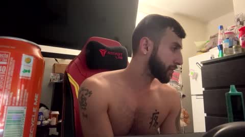 Snapshot of crazydill28 chatting on 09/26/25, 12:42 crazydill28 online show from 09/26/25, 12:42