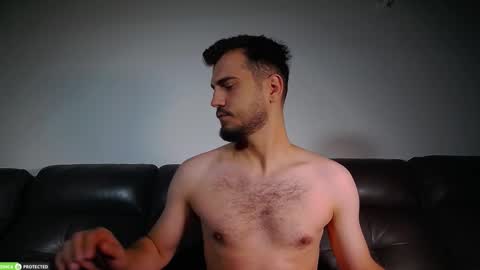 Snapshot of crazydom1 chatting on 09/19/25, 07:25 Crazy online show from 09/19/25, 07:25