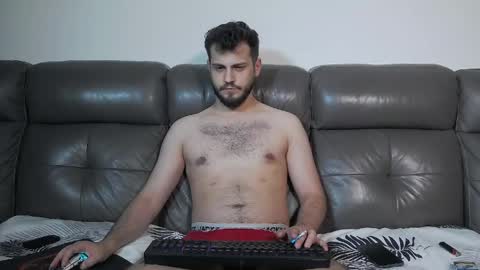 Crazy online show from 06/01/26, 09:16