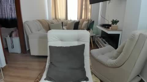 LAURA online show from 02/11/26, 12:32