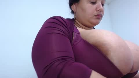 diosalinda online show from 12/05/25, 06:33