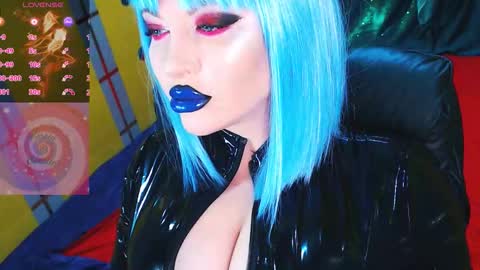 Roxy online show from 12/03/25, 02:48