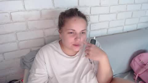 Snapshot of crazyy_girl_ chatting on 10/09/25, 05:44 Crazyy Girl online show from 10/09/25, 05:44