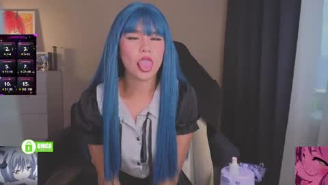 Snapshot of creammeow chatting on 07/14/26, 02:05 Alina online show from 07/14/26, 02:05