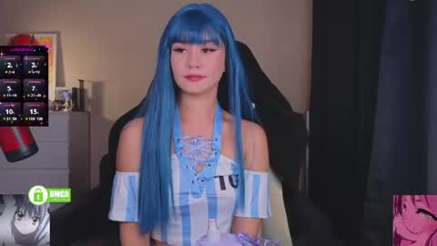 Snapshot of creammeow chatting on 07/20/26, 02:04 Alina online show from 07/20/26, 02:04