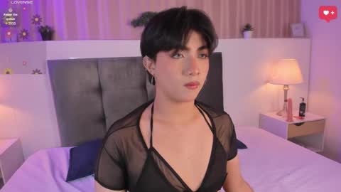 Snapshot of creamy_angelo chatting on 09/15/25, 04:23 creamy_angelo online show from 09/15/25, 04:23