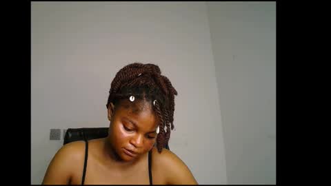 Snapshot of creamy_juicypussy chatting on 03/08/25, 05:11 Lady jasmine online show from 03/08/25, 05:11