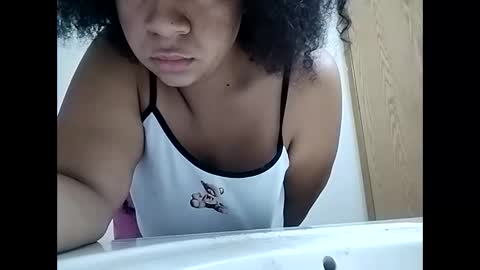 creamyellax online show from 02/15/26, 01:31