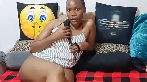 creamyhub online show from 12/18/25, 07:36