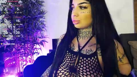 Sophie online show from 04/23/26, 06:03