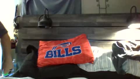 Snapshot of creamymadona chatting on 10/29/25, 01:24 Heather online show from 10/29/25, 01:24