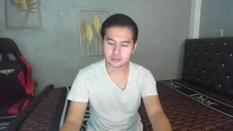 Snapshot of creamynow chatting on 12/16/24, 02:57 BareCreamyCum online show from 12/16/24, 02:57