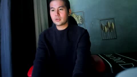 Snapshot of creamynow chatting on 12/25/24, 06:19 BareCreamyCum online show from 12/25/24, 06:19