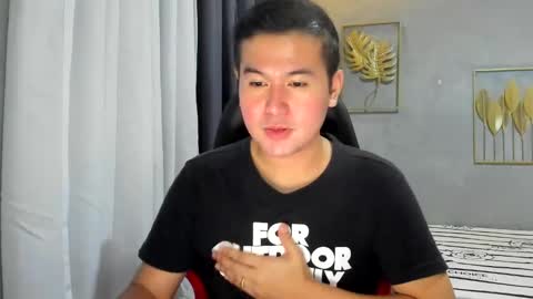 Snapshot of creamynow chatting on 02/11/25, 06:55 BareCreamyCum online show from 02/11/25, 06:55