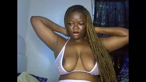 Snapshot of creamypussyxx chatting on 06/17/26, 10:39 creamypussyxx online show from 06/17/26, 10:39